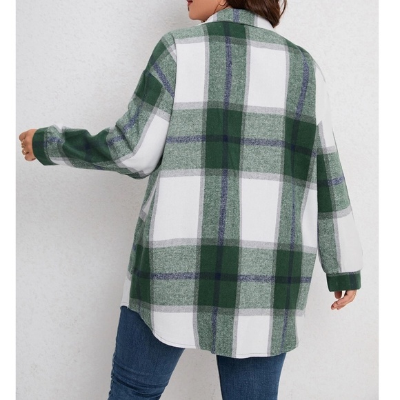 Plus Plaid Print Button Down jacket Shacket - Picture 4 of 10